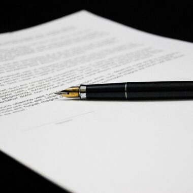 文件签署 Document Signing 文档、协议、签字 Document agreement signing.